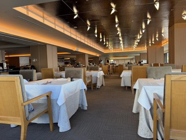 熱海パールスターホテル 朝食 レストラン 会場