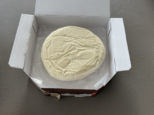 Geöffneter Lidl Pizzateig